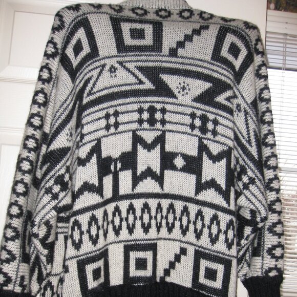 Vintage IB Diffusion Cardigan, Aztec Design in Medium - Picture 2 of 7